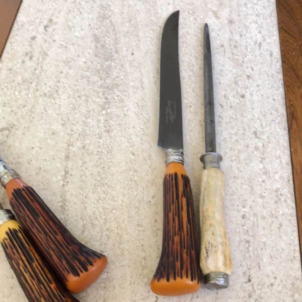 FAUX STAGHORN BAKELITE FOUR PIECE MISMATCHED CARVING SET FARMHOUSE VINTAGE